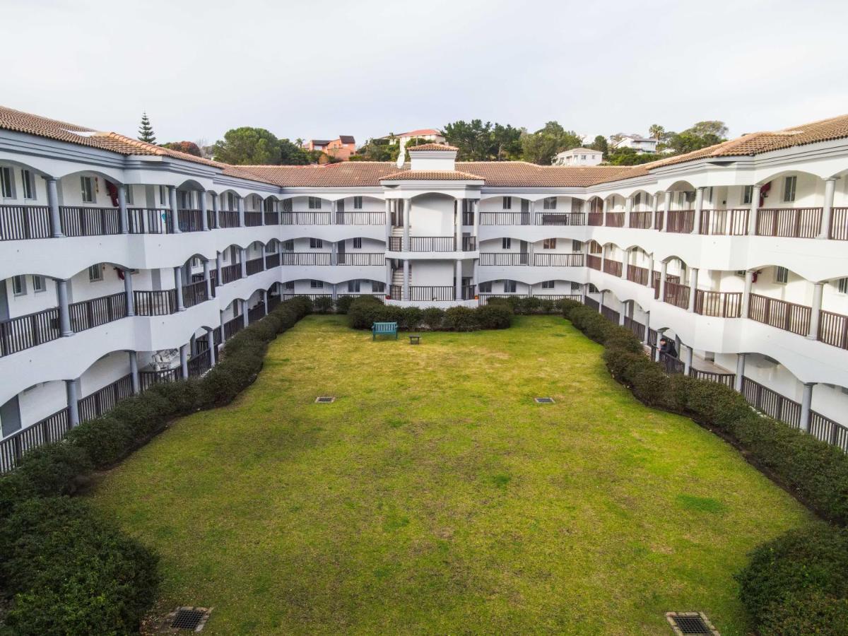Two Greenpoint Mews With Back Up Power For Loadshedding Plettenberg Bay Zewnętrze zdjęcie